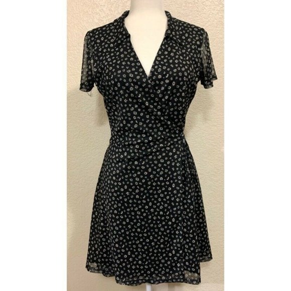 Urban Outfitters Dresses & Skirts - Urban Outfitters Black Daisy Mini Wrap Collared Dress
